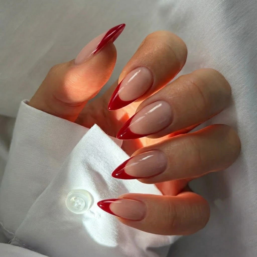 Crimson Stiletto (long amande)