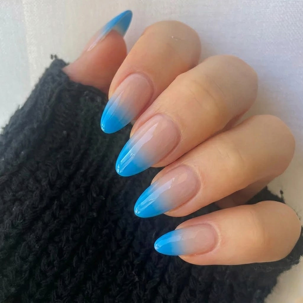 Sky Pink (long amande)
