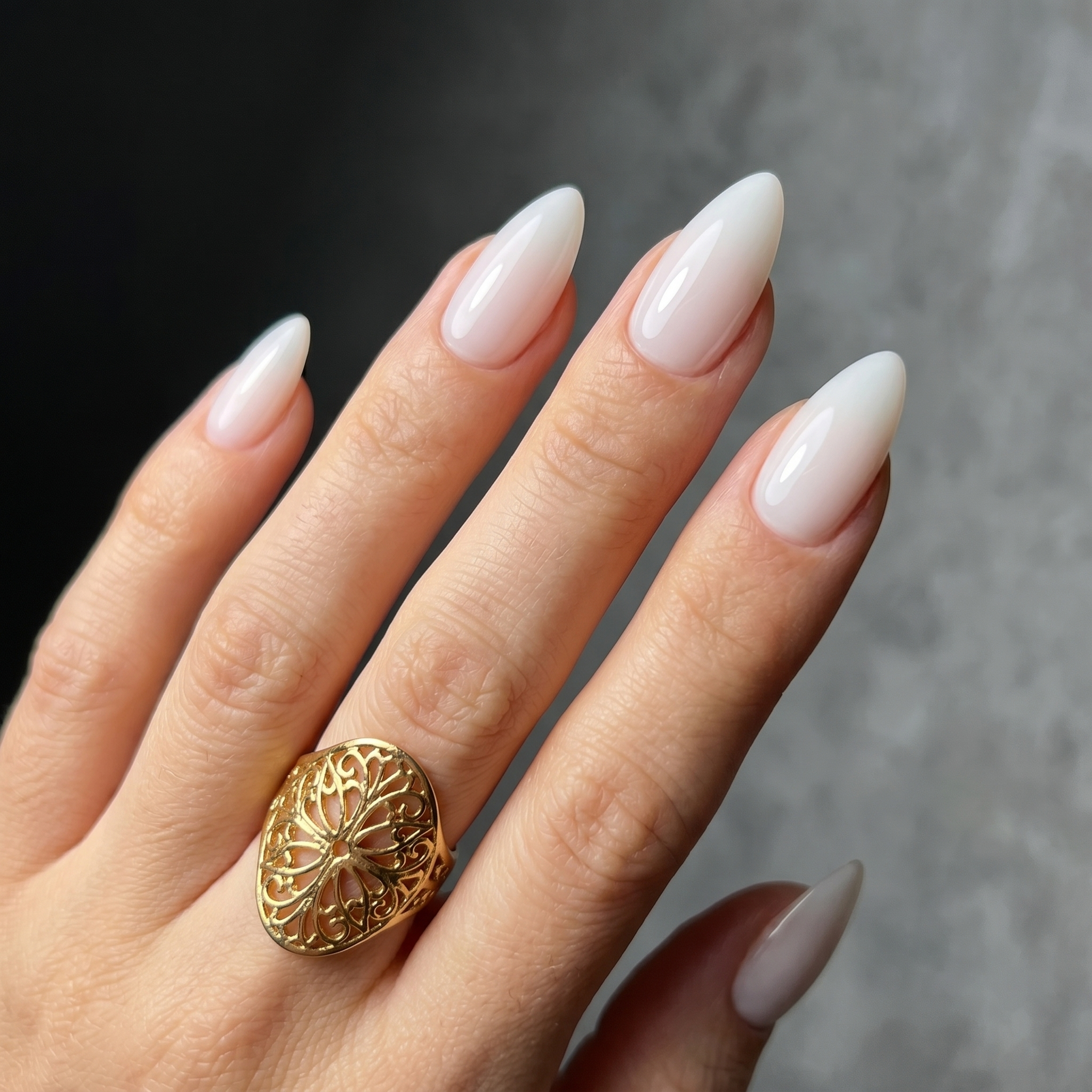 White Opal (moyen amande)